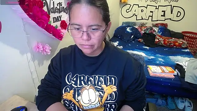 Miss  kendra  online show from April 13, 11:27 am