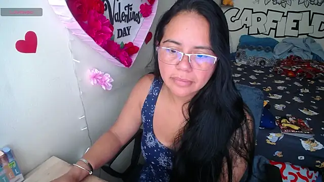 Miss  kendra  online show from May 11, 1:17 pm