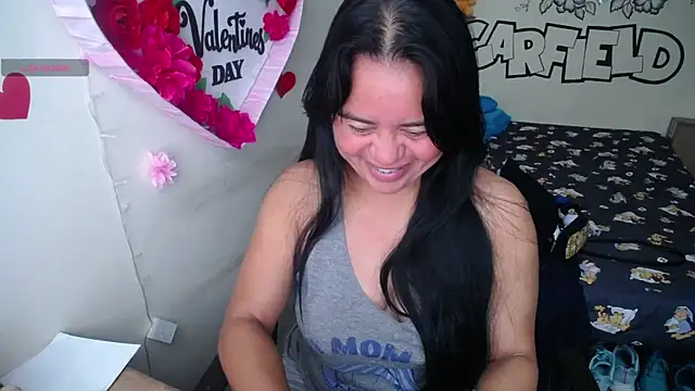 Miss  kendra  online show from June 25, 1:04 pm