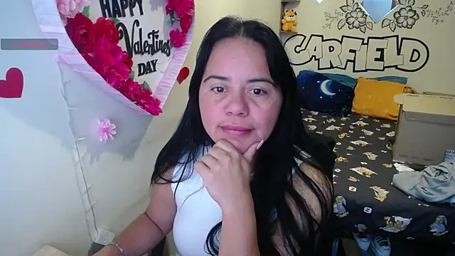 Miss  kendra  online show from July 9, 12:20 pm