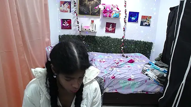 Snapshot of thianahorny chatting on April 21, 12:22 pm thianahorny online show from April 21, 12:22 pm