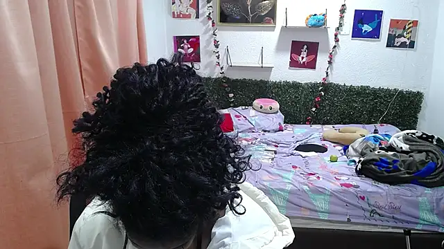 Snapshot of thianahorny chatting on May 20, 1:28 pm thianahorny online show from May 20, 1:28 pm