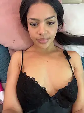 Snapshot of MeganHillss chatting on February 26, 2:16 pm MeganHillss online show from February 26, 2:16 pm