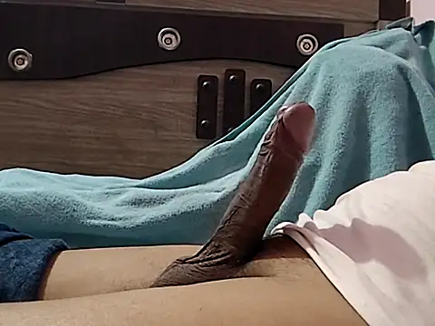 vickymtrb online show from February 4, 7:53 pm