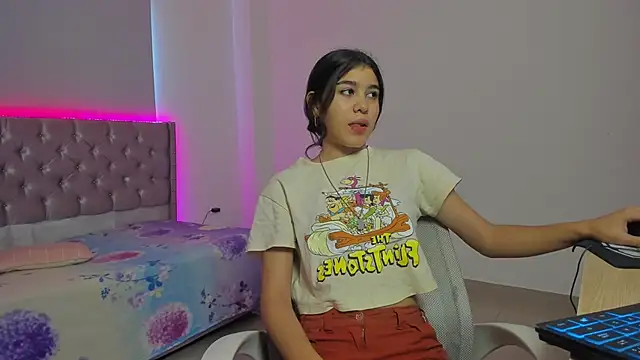 beiby glow online show from October 22, 3:01 pm