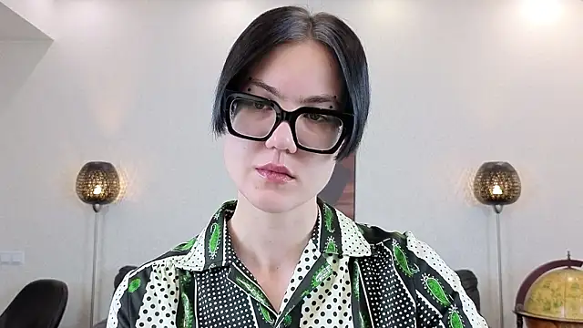 Marie Fitch online show from March 16, 2:28 am