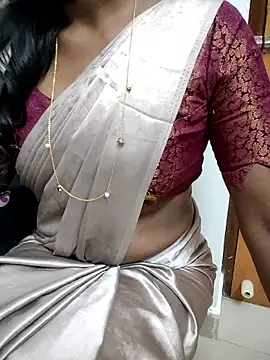 Tamilmallu-duskygirl03 online show from January 17, 6:18 am