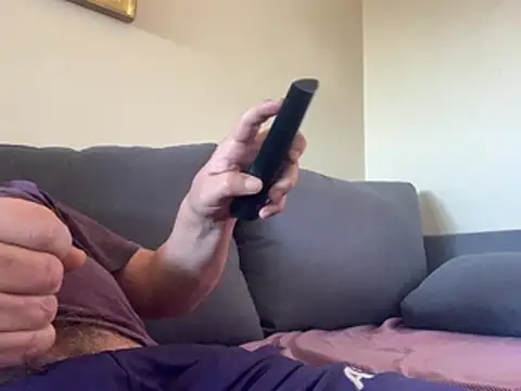 Toskito online show from February 10, 1:26 pm