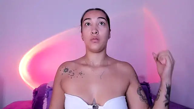 HeidyRousse online show from March 10, 10:53 am