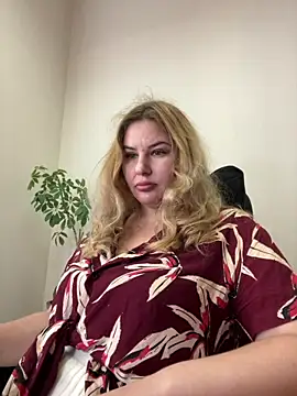 Snapshot of Passion-Blondy chatting on July 14, 8:30 am Passion-Blondy online show from July 14, 8:30 am