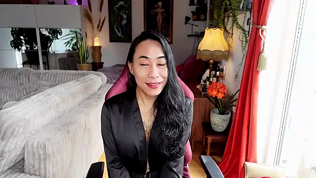 bianca bellamy online show from April 5, 9:06 am