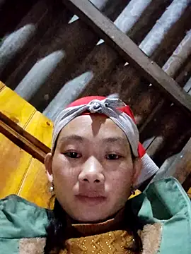 gio-thu online show from December 4, 4:38 pm