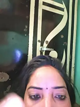 Snapshot of Ekta_bhabhi99 chatting on February 27, 6:35 am Ekta bhabhi99 online show from February 27, 6:35 am