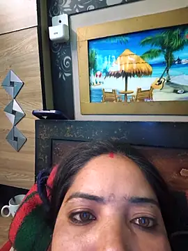 Snapshot of Ekta_bhabhi99 chatting on April 2, 6:16 pm Ekta bhabhi99 online show from April 2, 6:16 pm