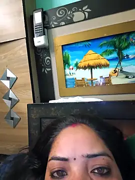 Snapshot of Ekta_bhabhi99 chatting on April 13, 6:35 pm Ekta bhabhi99 online show from April 13, 6:35 pm