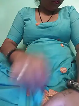 Snapshot of Ekta_bhabhi99 chatting on July 23, 6:11 am Ekta bhabhi99 online show from July 23, 6:11 am