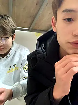 KK-cuteboy online show from December 1, 12:10 pm