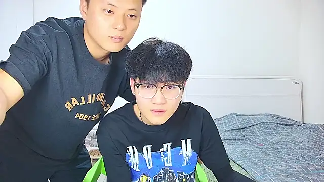 Snapshot of KK-cuteboy chatting on April 26, 11:52 am KK-cuteboy online show from April 26, 11:52 am