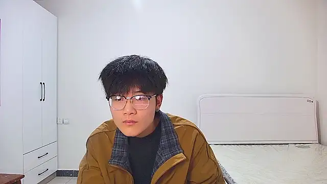 Snapshot of KK-cuteboy chatting on May 8, 11:26 am KK-cuteboy online show from May 8, 11:26 am