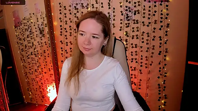 Evaa Braunn online show from March 2, 2:14 am