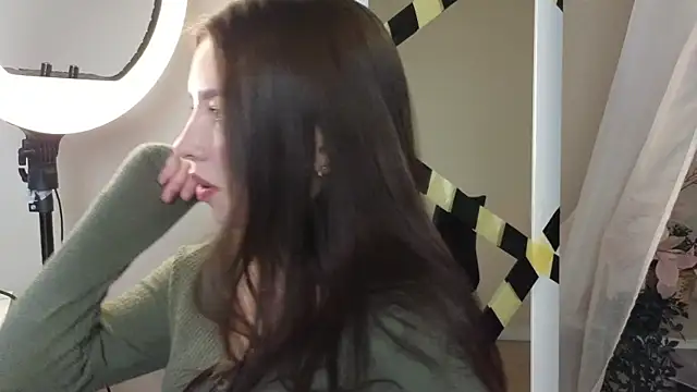 Sandy Steel online show from November 1, 9:17 pm