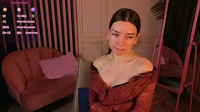 Sandy Steel online show from December 19, 1:29 pm