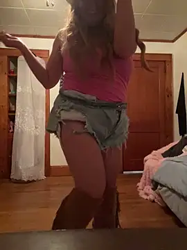 SugarMilkandHoney online show from November 14, 11:57 pm