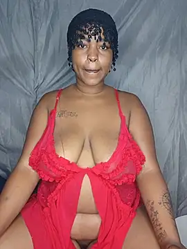 Snapshot of ZuriVixen chatting on May 18, 7:20 pm ZuriVixen online show from May 18, 7:20 pm