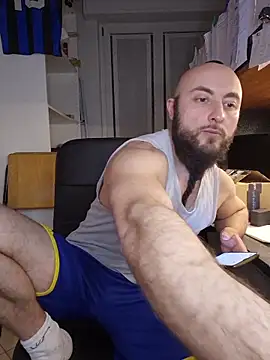 Snapshot of BeppeRagnar chatting on March 24, 9:14 am BeppeRagnar online show from March 24, 9:14 am