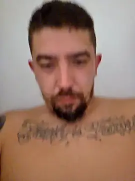 Snapshot of Floridaboy863 chatting on February 16, 1:51 pm Floridaboy863 online show from February 16, 1:51 pm