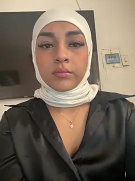 CelestSkyy online show from October 18, 7:58 pm