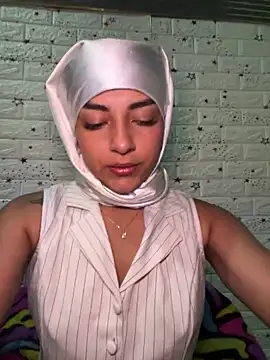 CelestSkyy online show from December 14, 11:20 pm