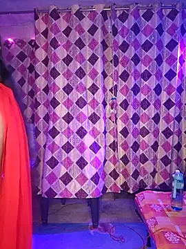 Snapshot of Sweet-Maddlina chatting on December 4, 10:57 am Sweet-Maddlina online show from December 4, 10:57 am