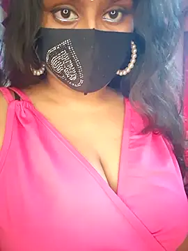 Snapshot of Sweet-Maddlina chatting on February 9, 6:17 am Sweet-Maddlina online show from February 9, 6:17 am