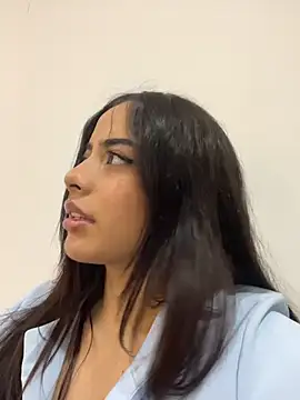 zoeartt online show from October 11, 1:38 am