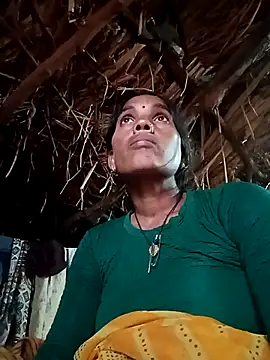 Cutsedi3 online show from October 31, 10:49 am