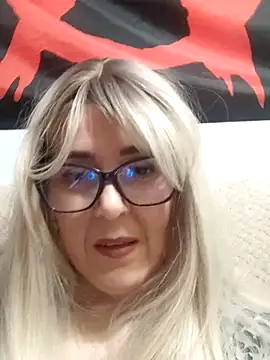 Amelialove42 online show from January 11, 7:08 pm