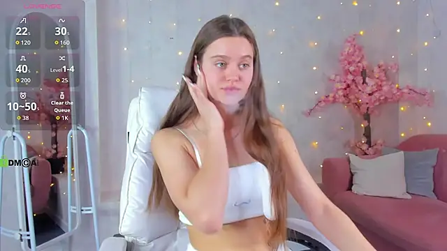 Renesmy Black online show from February 6, 12:04 am