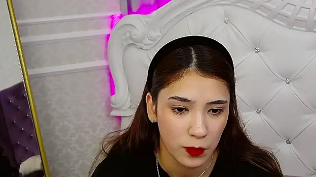 ArielLoove online show from January 17, 1:49 pm