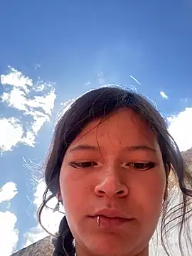 Ninfa pink online show from November 22, 4:17 pm