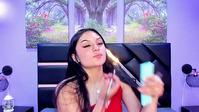 GAbrielaBotero online show from January 7, 7:27 pm