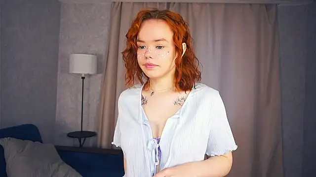 MelodyHasbrouck online show from October 31, 6:14 am