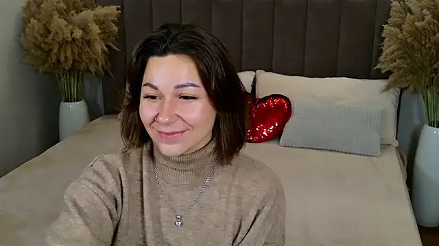 EdenSolis online show from November 24, 9:31 am