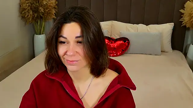 Snapshot of EdenSolis chatting on January 18, 9:57 am EdenSolis online show from January 18, 9:57 am