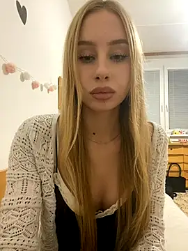 RemyStyles online show from November 20, 8:08 pm