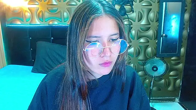 tinibunny online show from November 21, 7:56 pm