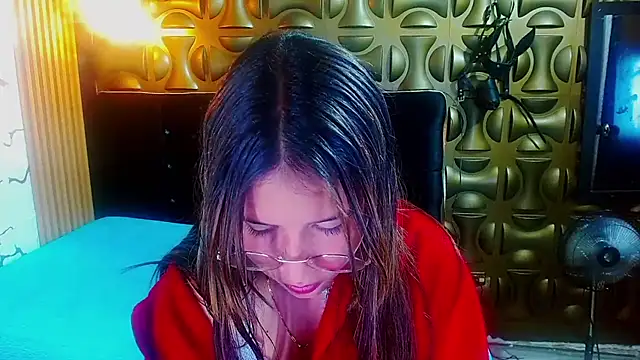 tinibunny online show from November 24, 7:57 pm