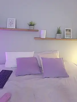 shainadavis online show from February 20, 3:14 am