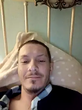 Snapshot of Graimito chatting on March 18, 9:29 pm Graimito online show from March 18, 9:29 pm