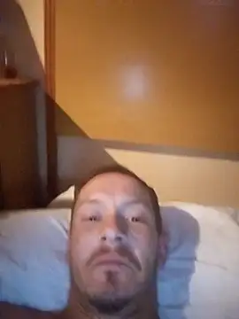 Snapshot of Graimito chatting on March 21, 9:51 pm Graimito online show from March 21, 9:51 pm